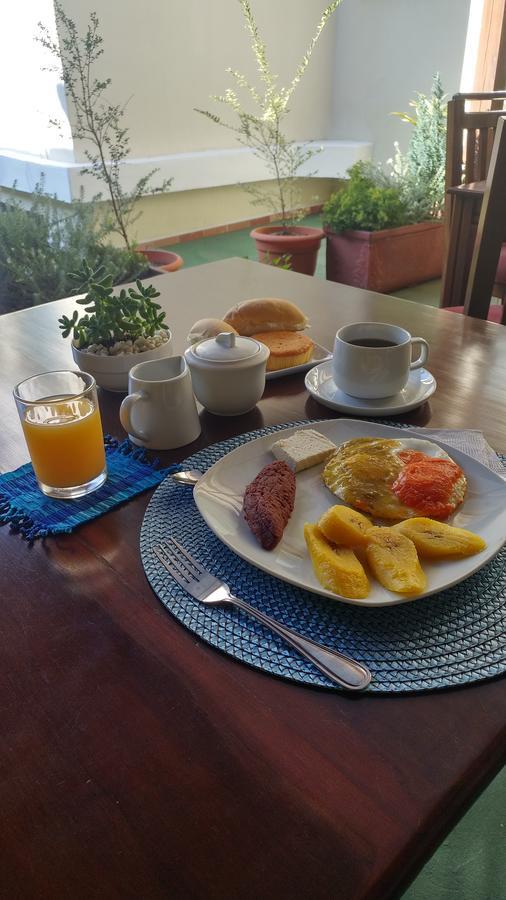 Donde Regina Hotel